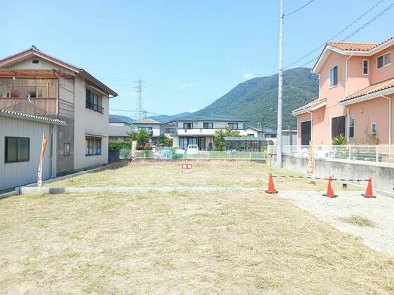 甲府市 川田町（石和温泉駅） 住宅用地